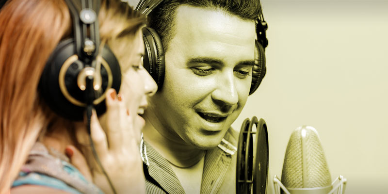 Arrangements for connected Artists Arrangements for connected Artists